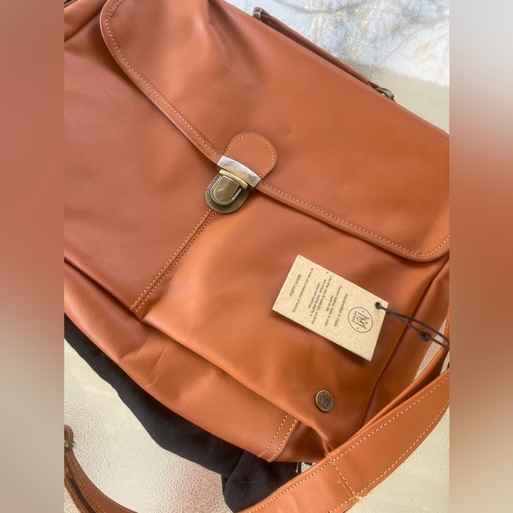 Mahi Leather The Yale Clip-Up Full Grain Adjustable Messenger Bag Brown Satchel - Picture 6 of 10